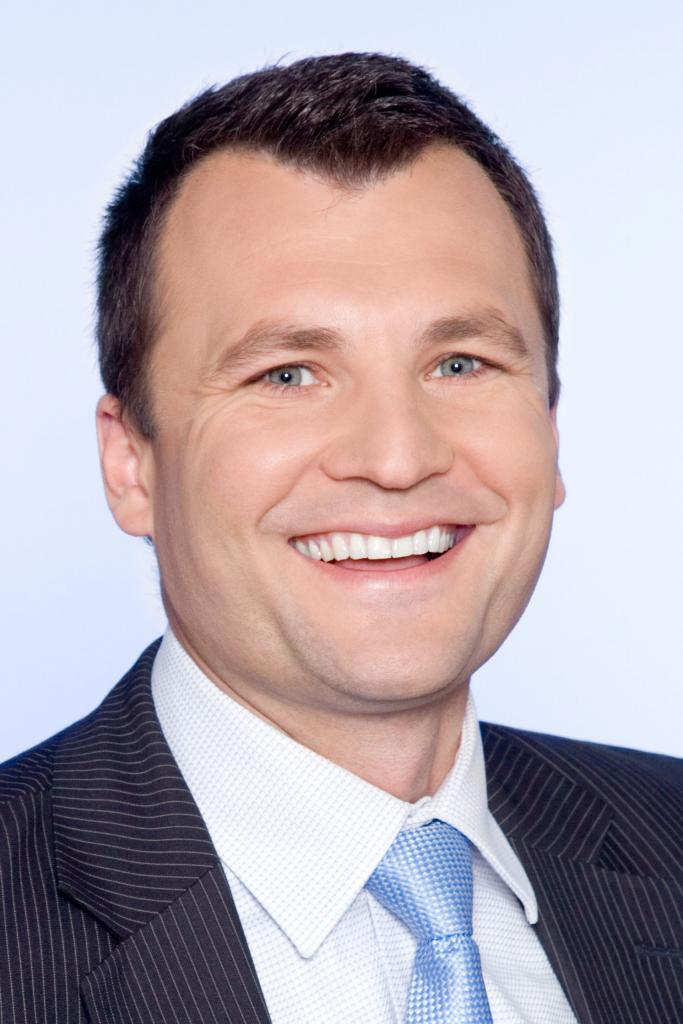 Paweł Miazek fotografia biznesowa dyrektor Departamentu Sprzedaży Elektronicznej, projekt INTELIGO fot Krzysztof Zaleski